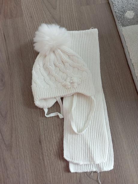 Set čiapka šál, 40