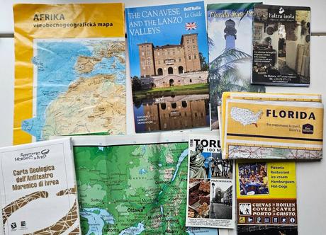 Rozne mapy, plany miest, turisticki sprievodcovia, 