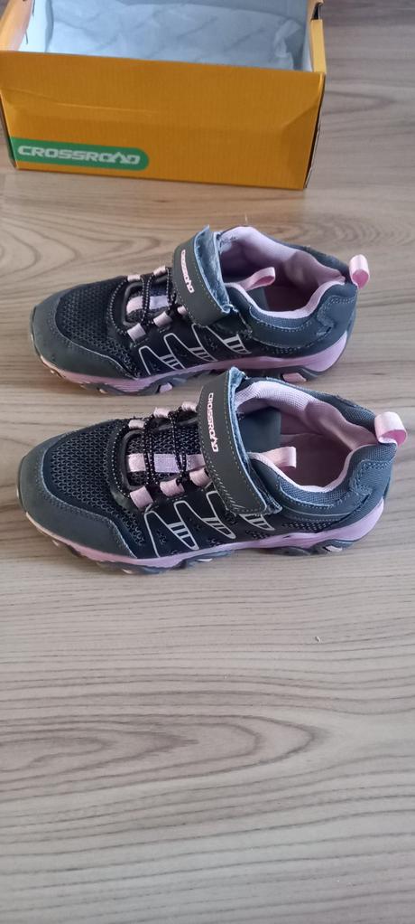 Botasy - darujem za poštovné, 33