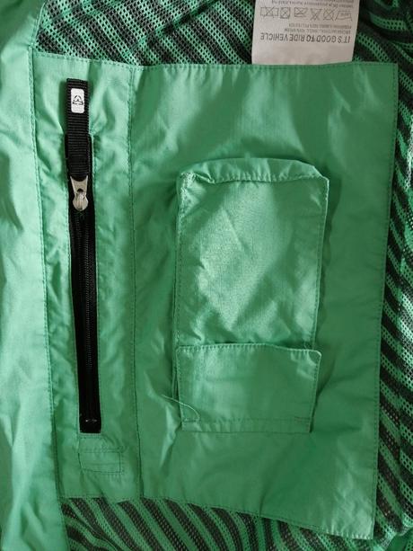 Krásna kvalitná bunda zn vehicle, v m, m