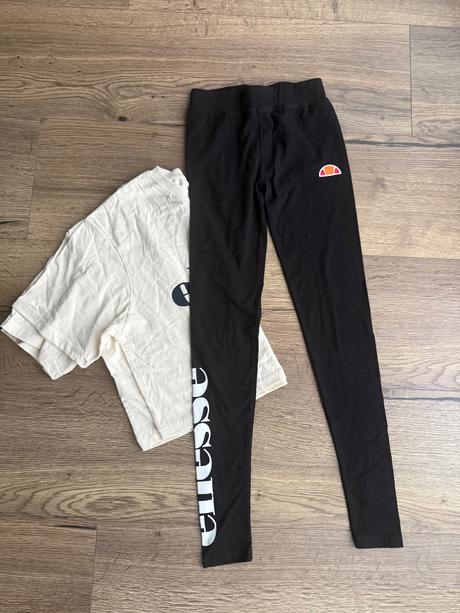Leginy, xs