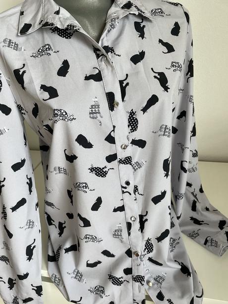 Blúzka s mačičkami, 38