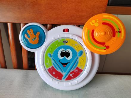 Bubon - hudobná hračka chicco,