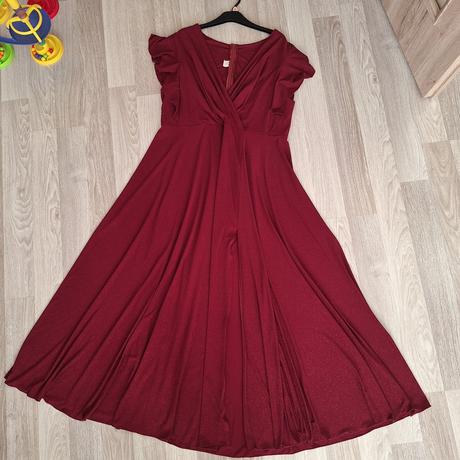 Dlhé spoločenské saty, 52