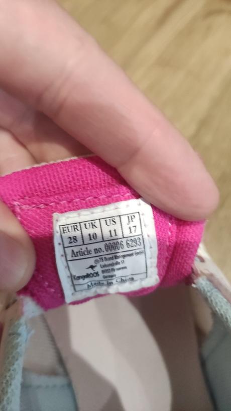 Tenisky, kangaroos,28