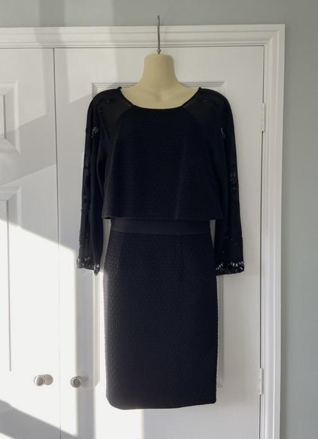 Karen millen ..cierne spolocenske saty, 36