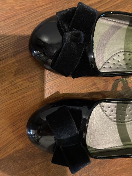 Cierne balerinky, 32