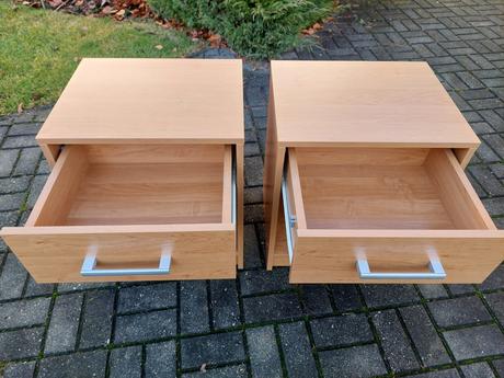 Nočný stolík 2x - stav ako nové, 