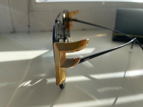 Fendi okuliare, fendi