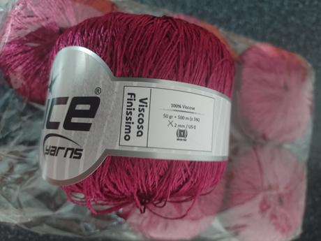 6ks nová priadza zn.ice viscose 50g-500m,
