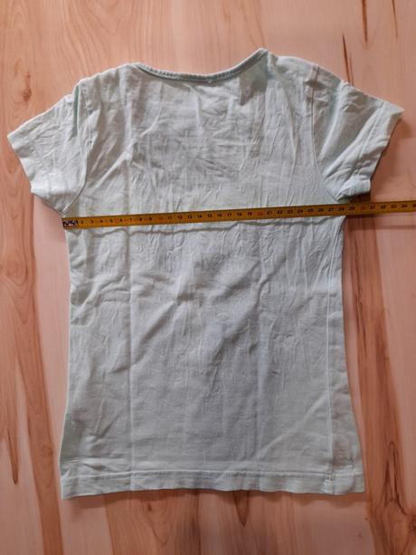 Predĺžené tričko so srdiečkom z kvetiniek, 104