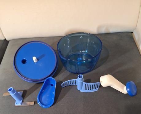 Ručný krájač+šlahač, 