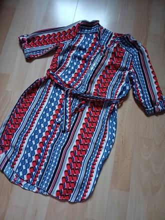 Štýlové farebné šaty, river island,128