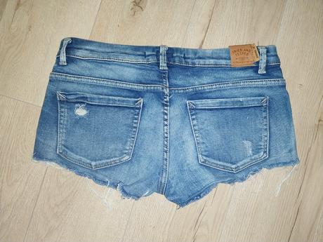 Riflové šortky, pull&bear,s