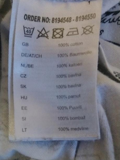 Pánske čierno biele tričko so vzorom, chapter, m, m