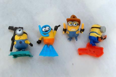 4x kinder mimoň, 