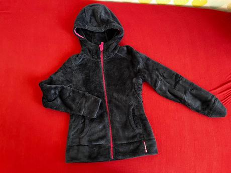 Hrejivá mikina, quechua,134