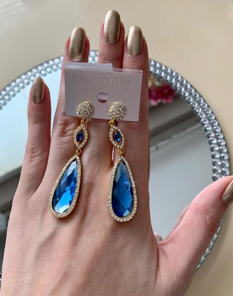 Nové dlhé náušnice, 