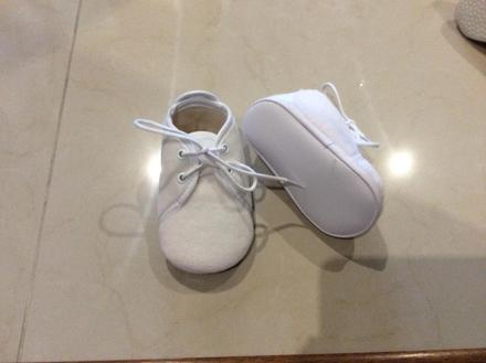 Slavnostne capacky, 18