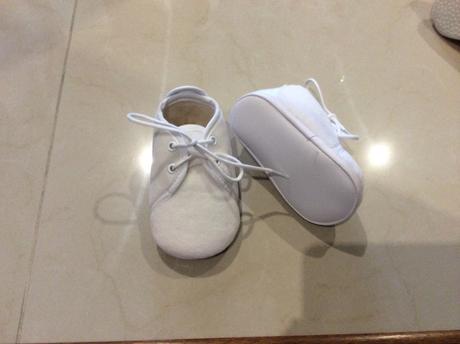 Slavnostne capacky, 18