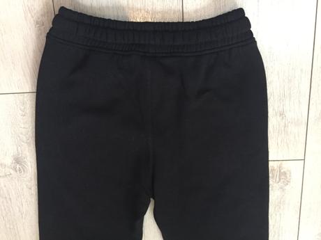 Chlapčenske teplaky 9-10 rokov, h&m,140