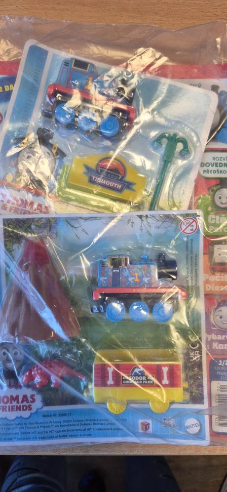 Predam destke časopisy aj s.hračkou, 