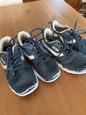 35 tenké tenisky pre dvojičky, 36