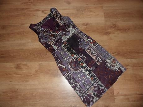 Dámske púzdrové šaty, m