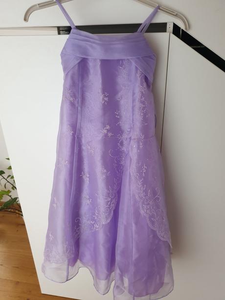 Šaty na svadbu karneval, 128