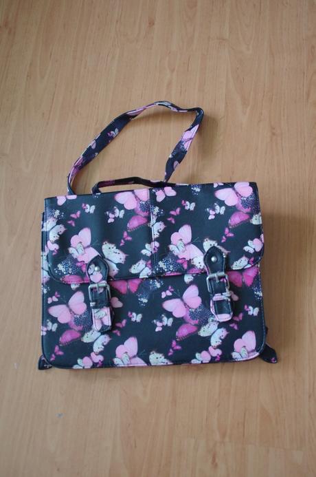 Motýliková taška-ruksak, 