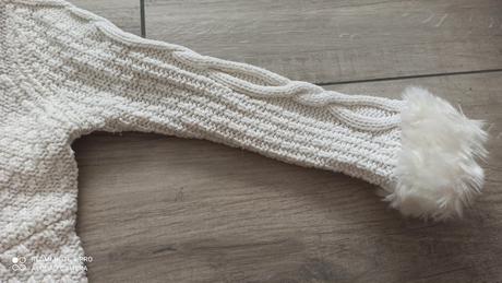 Krásny svetrík 104, 104