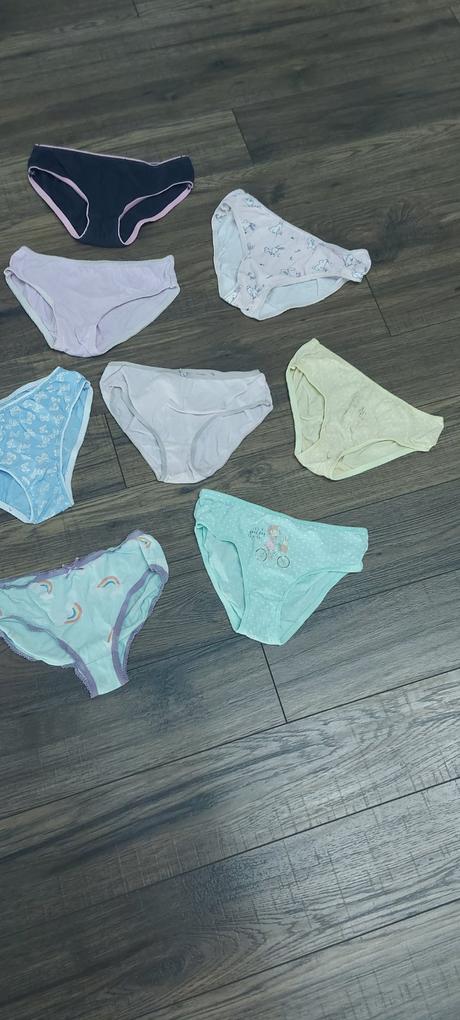 13 x nohavičky, 110