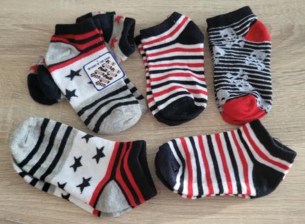 Kotníkové ponožky na 9 až 12 mesiacov, 80