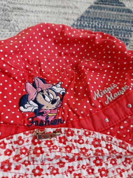 Klobúk č.104, disney,104