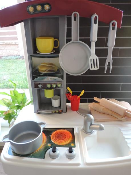 Kuchynka smoby + riady, 