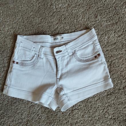 Riflové kraťasy, 36