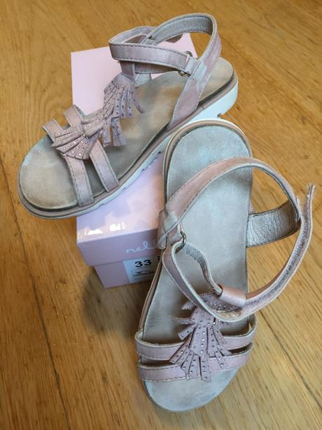 Sandále, 33