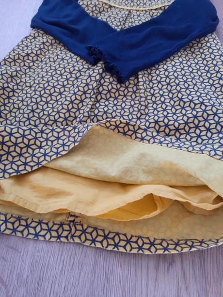 Šaty + tričko, 116