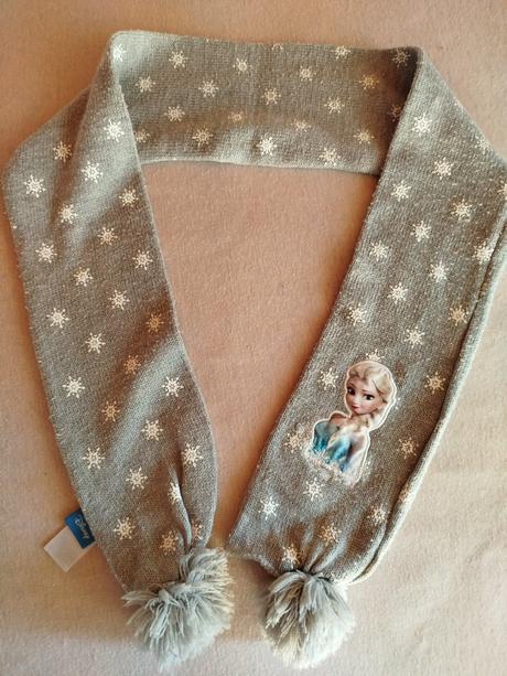 Šály, čiapky, rukavice, 116