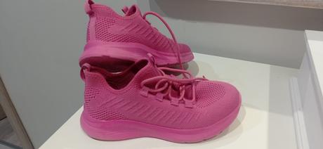 Dievčenské tenisky, 35