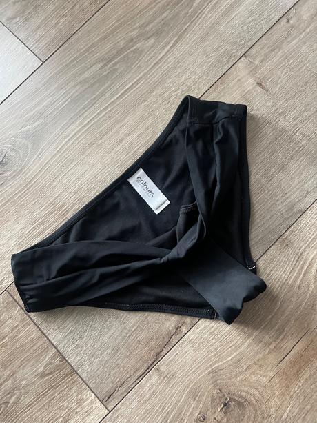 Spodok plaviek, colours of the world,s