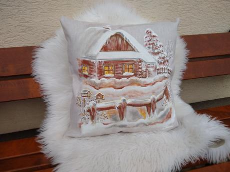 Maľované vankúše so zimnou krajinkou,