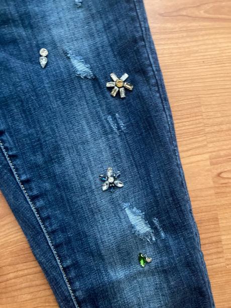 Dámske rifle s farebnými kamienkami, m