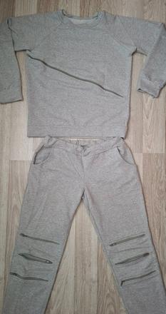 Dámska tepláková súprava, 40