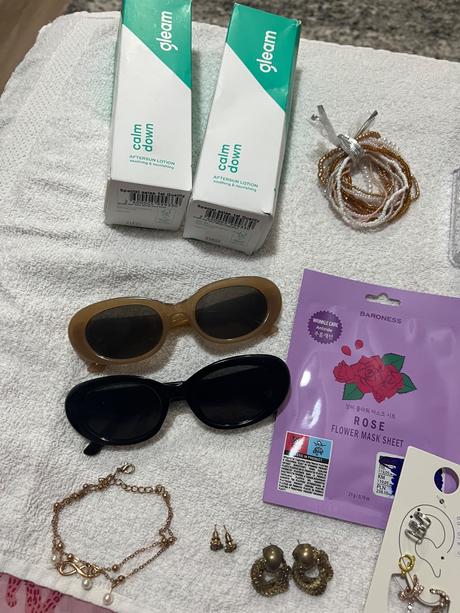 Veľký balík kozmetiky a doplnkov, 