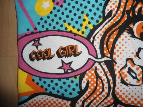 Oranzove komiksove tricko, 158