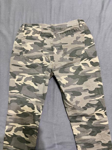 Maskáčové nohavice, m