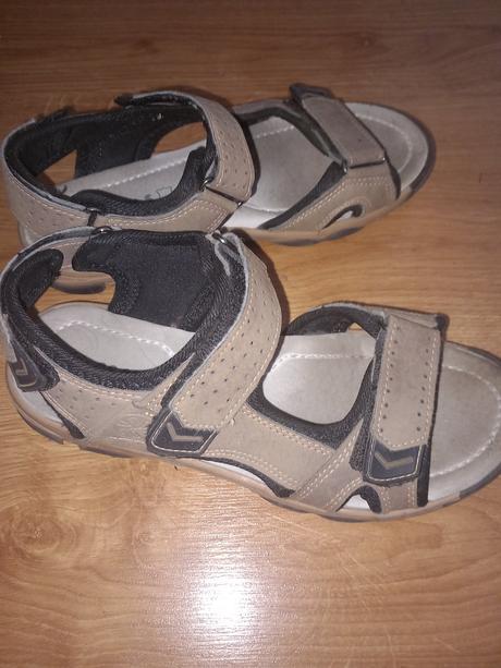 Sandálky, 36