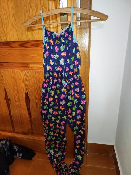 Overal bez rukávov, 134