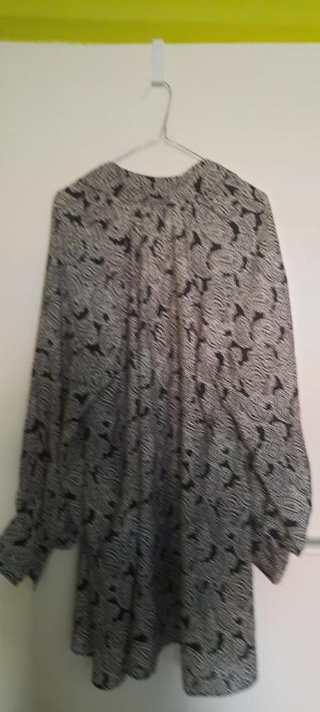 Šaty zn.h&m. vel.l, h&m,l